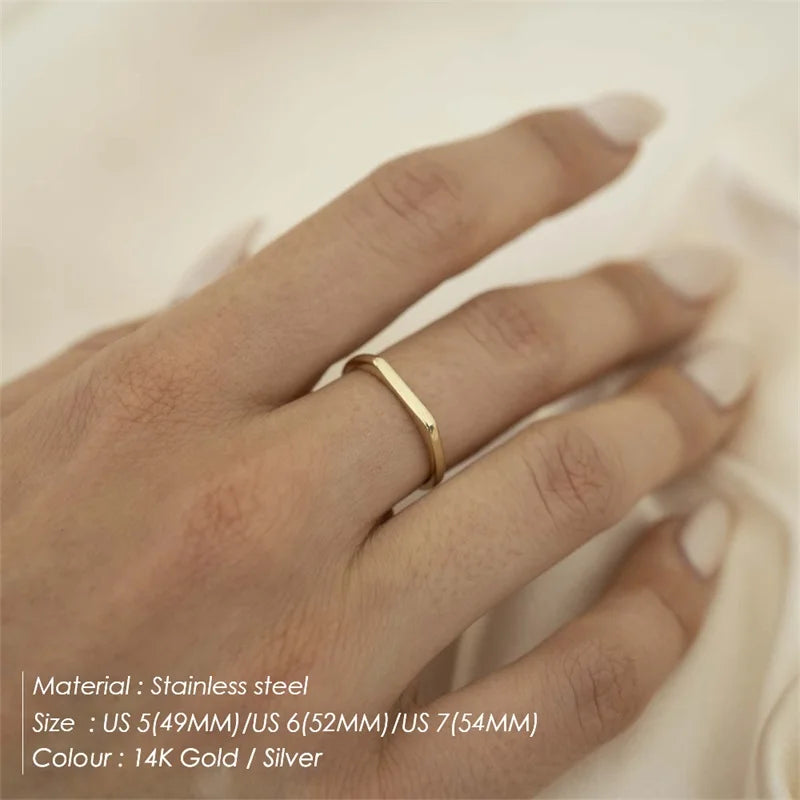 Simple and classic horizontal strip ring