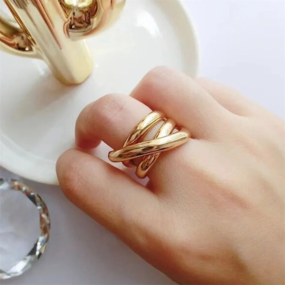 Classic Wide Multilayer Cross Ring