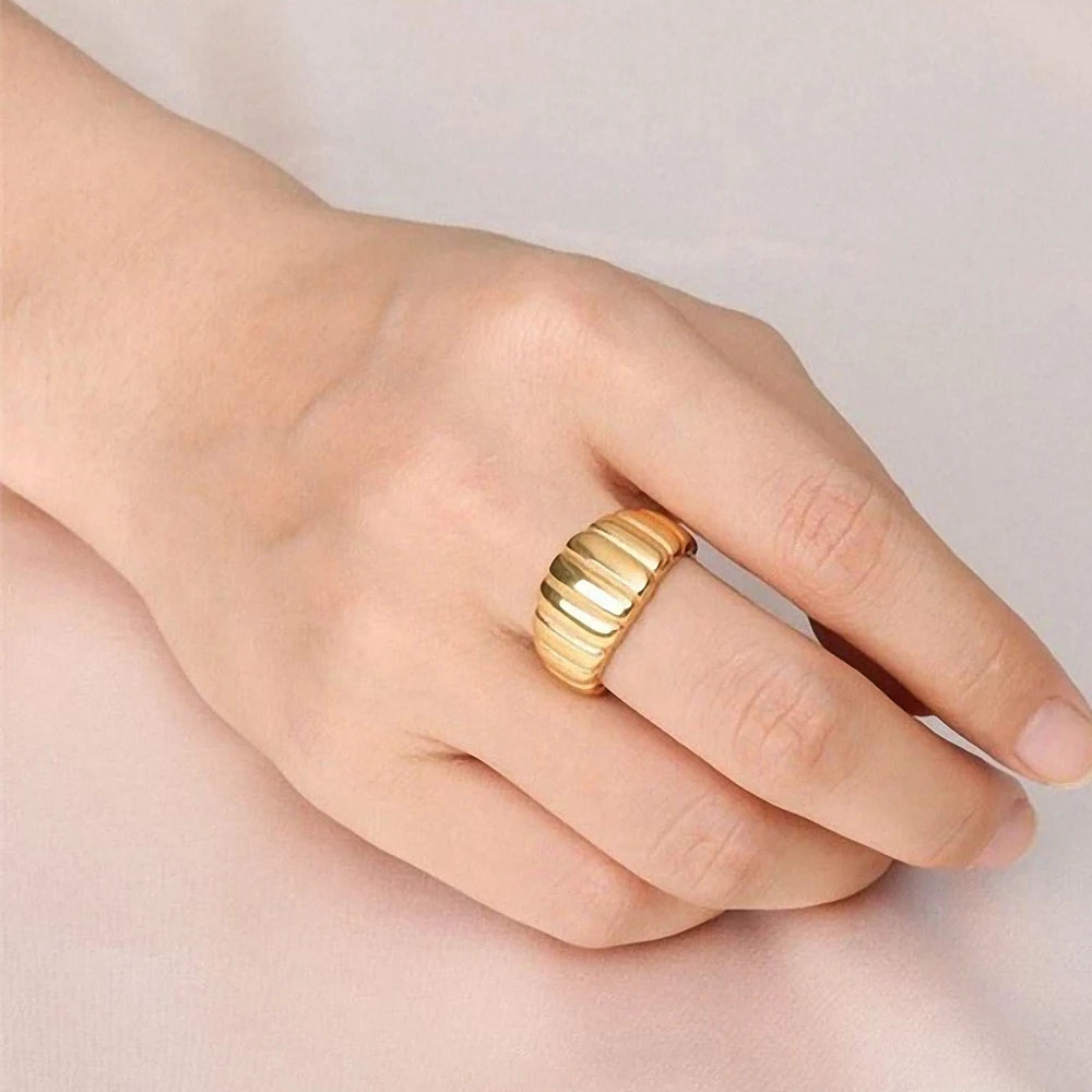 Custom Twist Jewelry Bread Pattern Ring