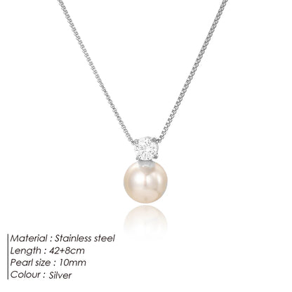 Classic Gold Plated Imitation Pearl Pendant Necklace
