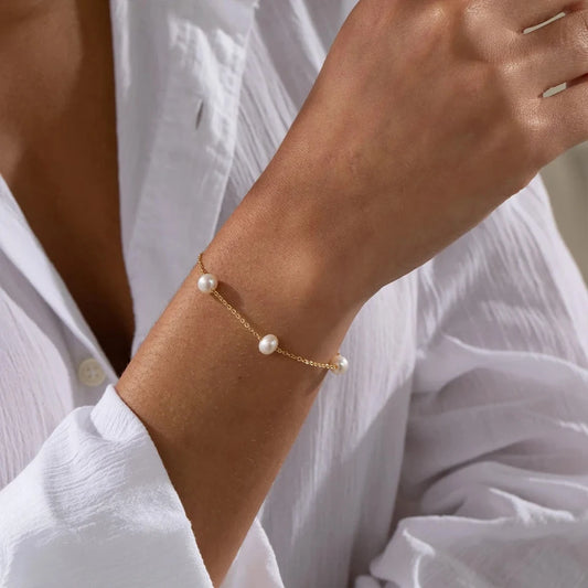 Delicate Vintage Single Pearl Bracelet