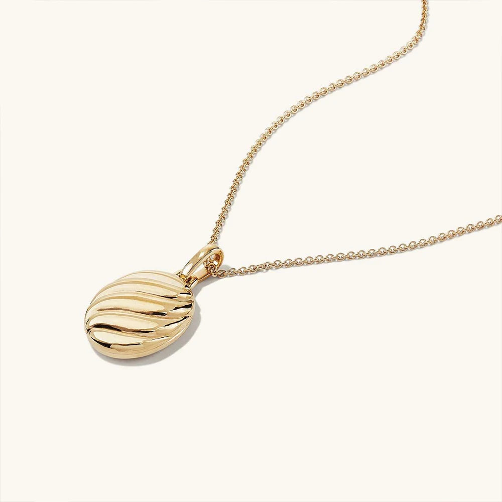 Hot Classic Pendant Necklace, Gold Color, Unisex