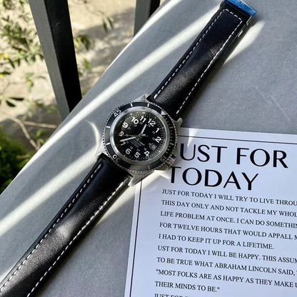 Fully automatic mechanical multifunctional watch