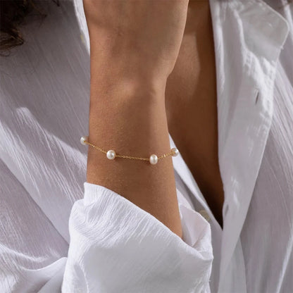 Delicate Vintage Single Pearl Bracelet