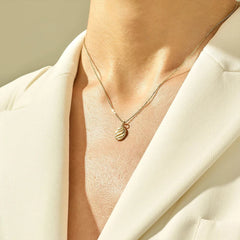 Hot Classic Pendant Necklace, Gold Color, Unisex