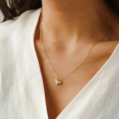 Freshwater Pearl Pendant Necklace