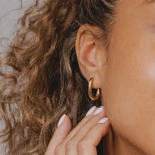 Vintage Anti-allergic U-shaped Stud Earrings