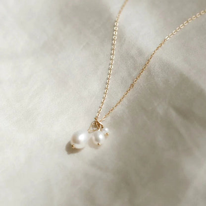 Freshwater Pearl Pendant Necklace