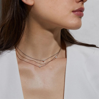 Faux Pearl Pendant Choker