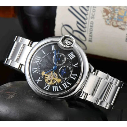 Luxury and noble men's watch with fully automatic movement