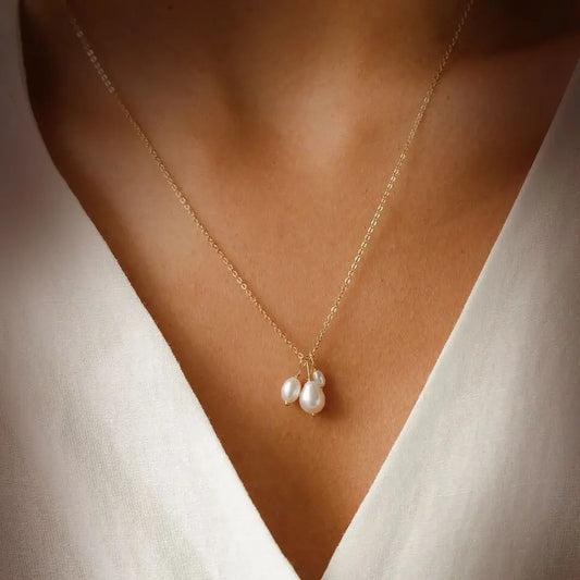 Freshwater Pearl Pendant Necklace