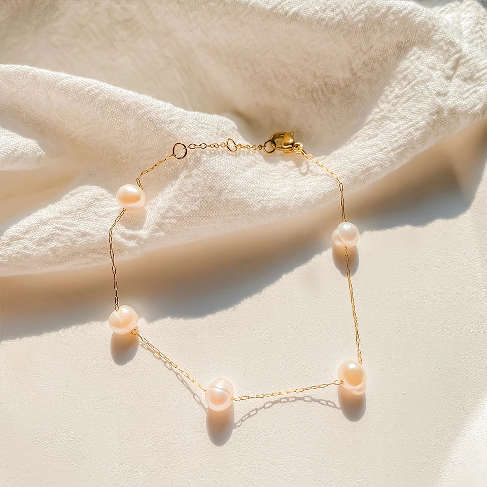 Delicate Vintage Single Pearl Bracelet